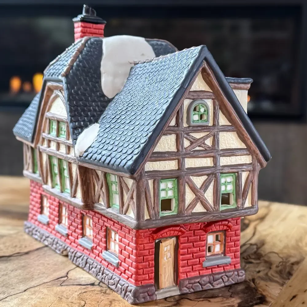 1993 Dickens Keepsake Village ACE HARDWARE Lighted House OWell Christmas Novelty